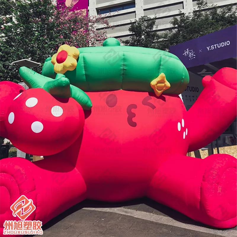 Giant inflatable strawberry doll air model shopping mall outdoor park decoration props