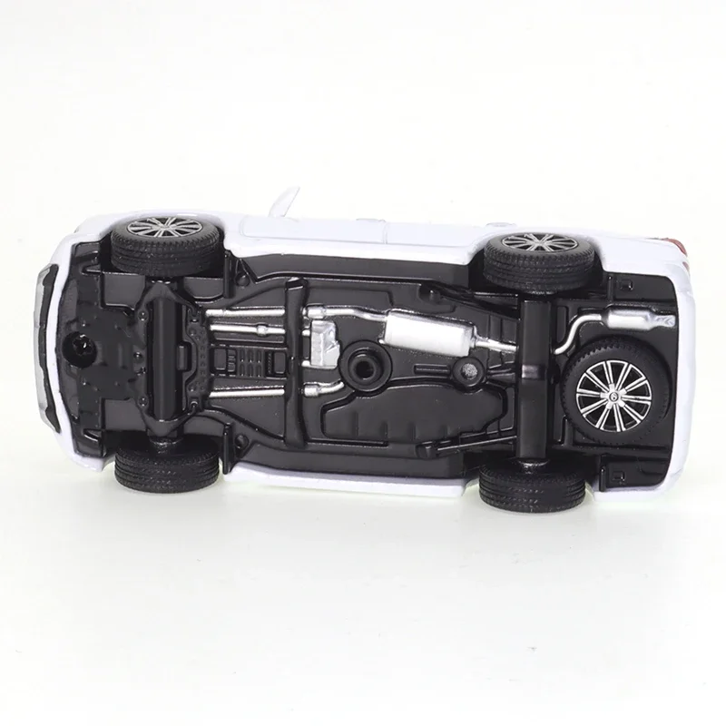 JKM 1/64 Lexus 570 Iron Bottom Rubber Tire Car Alloy Toys Motor Vehicle Diecast Metal Model Kids Xmas Gift Toys for Boys