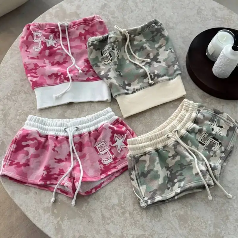 Setelan Celana Pendek Ala Jalanan Kamuflase Wanita Atasan Crop Tanpa Lengan Set 2 Potong Hip-Hop Pendek Serut Celana Olahraga Kasual Hoodie Y2k