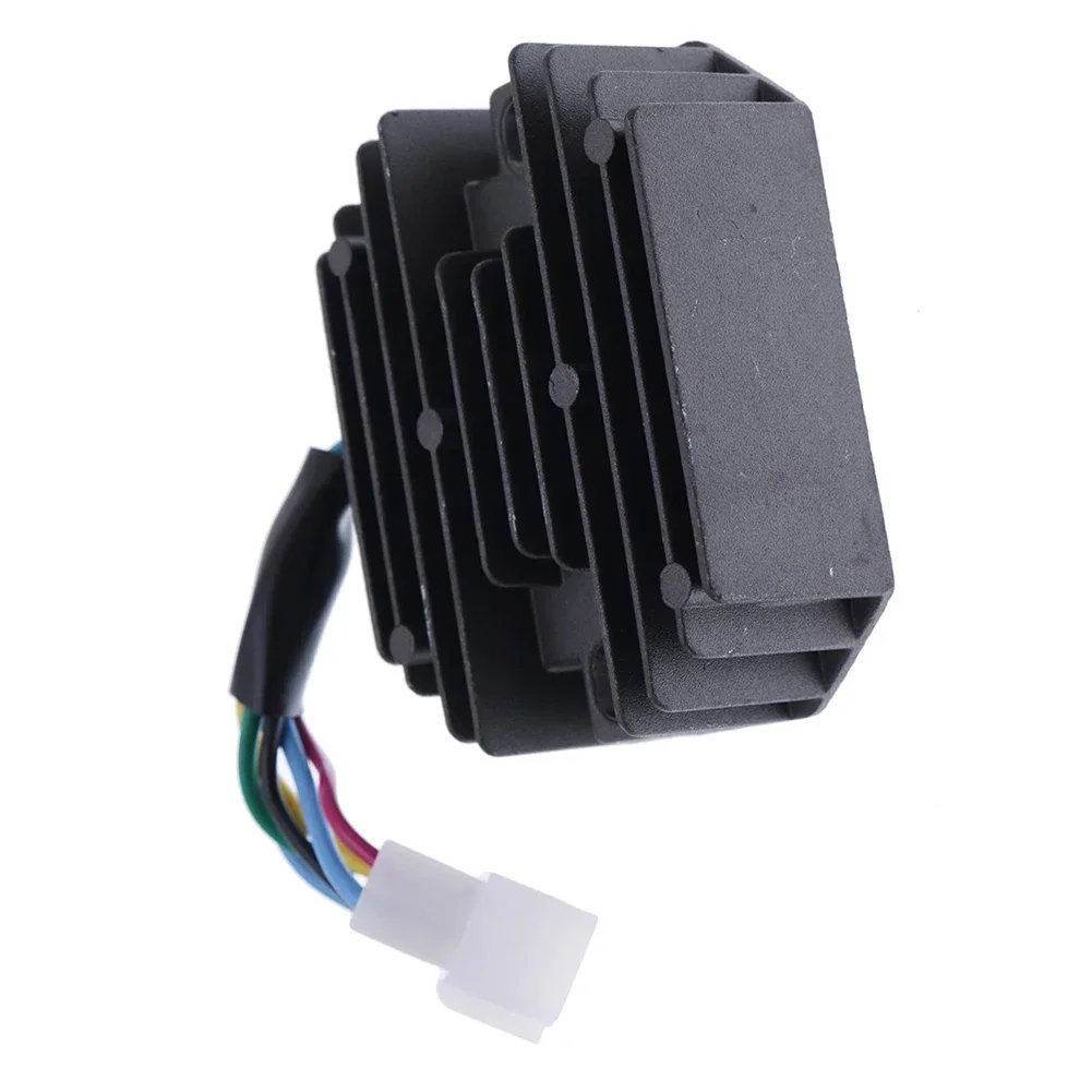 

CH15589 12V Regulator 6-wire Connector High Reliability Performance Metal Construction Stable Voltage Output For JD650