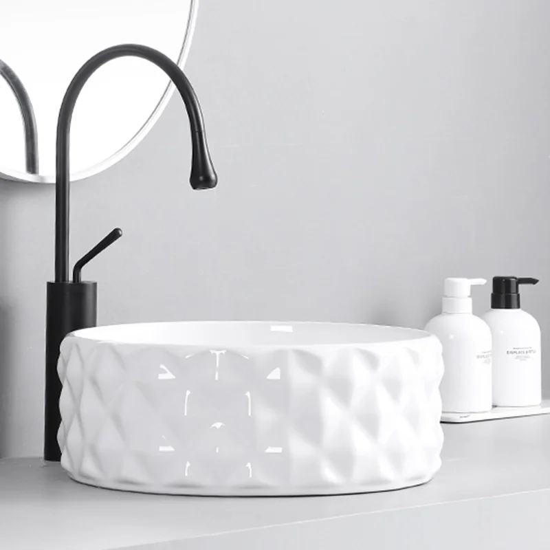 

Elegant Ceramic Vessel Sink, Round Design Ceramic Wash Basin - Ideal for Modern Bathroom Fixtures, Suitable for Dressing Rooms, Vanities, and Bathrooms