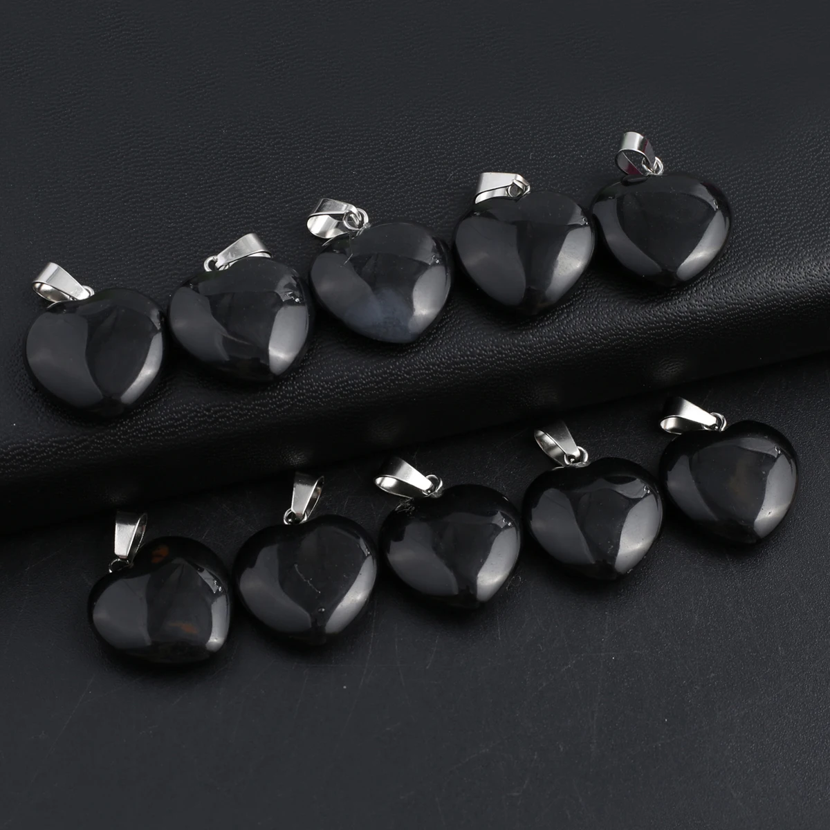 Natural Black Agates Pendant Charm Heart Shape Natural Stone Pendant for Making DIY Jewelry Necklace Earrings Accessory