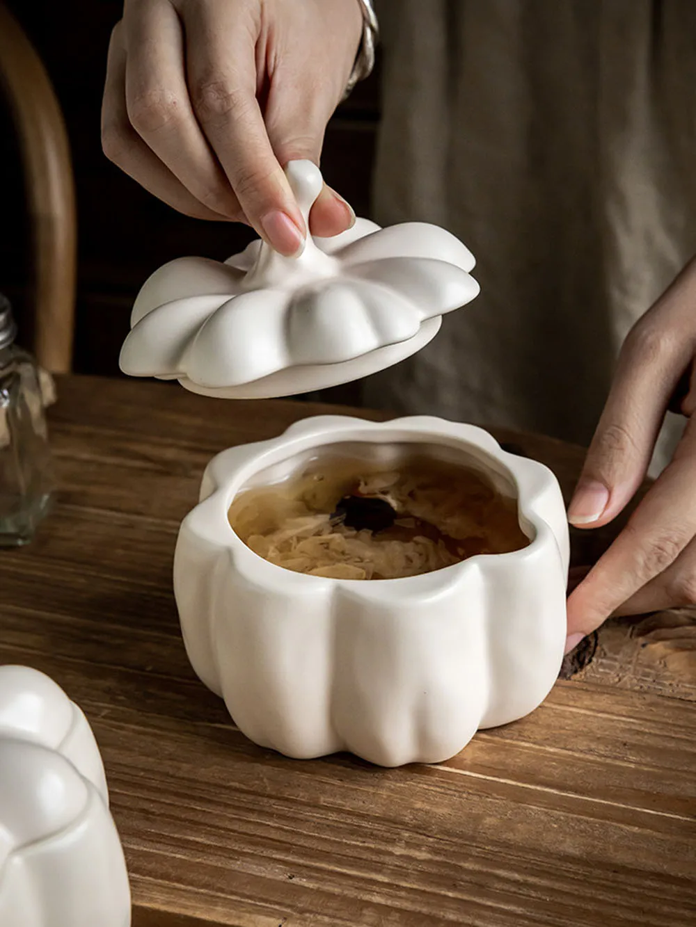 Ceramic Pumpkin Bowl Restaurant Bird's Nest Oatmeal Bowls Lamian Noodles Bowl Creative Home Kitchen Stew Bowl with Cover