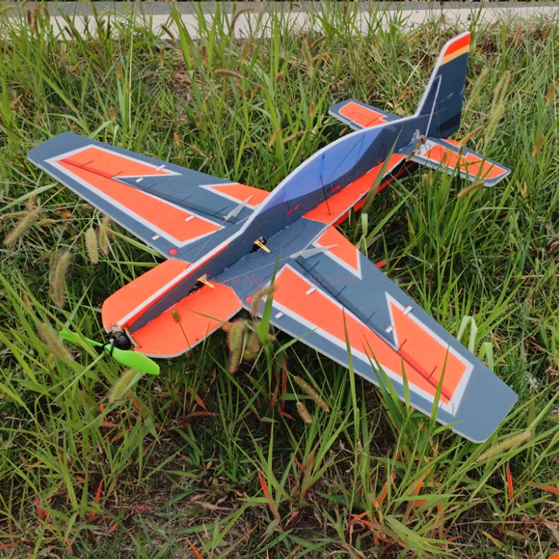 เครื่องบินบังคับวิทยุรุ่นใหม่ Extra330 3D NG แบบสตั๊นท์ ทำจากวัสดุ EPP ทนทานต่อการตกกระแทก
