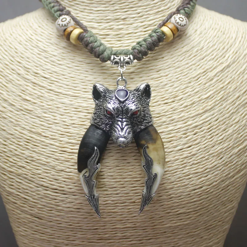 Real Natural  Tooth Necklace Man Pendant Choker Charm Power Man Jungle Wild Accessories