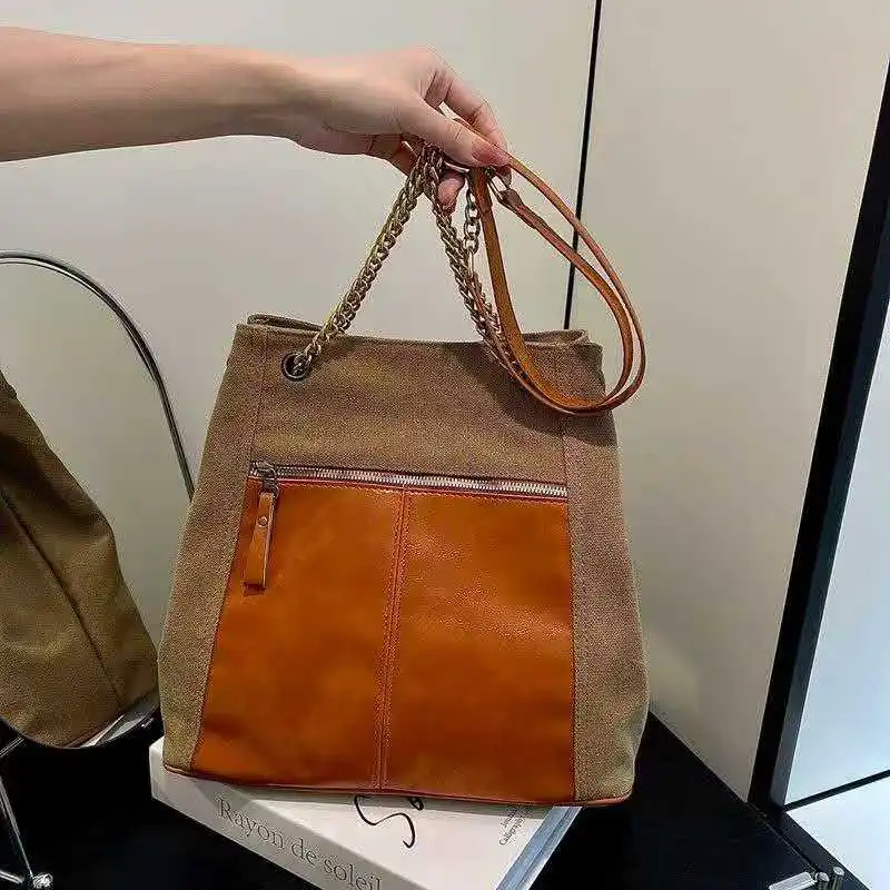 Large-capacity retro casual handbag with simple elegant style suitable various occasions single-shoulder crossbody women's bag