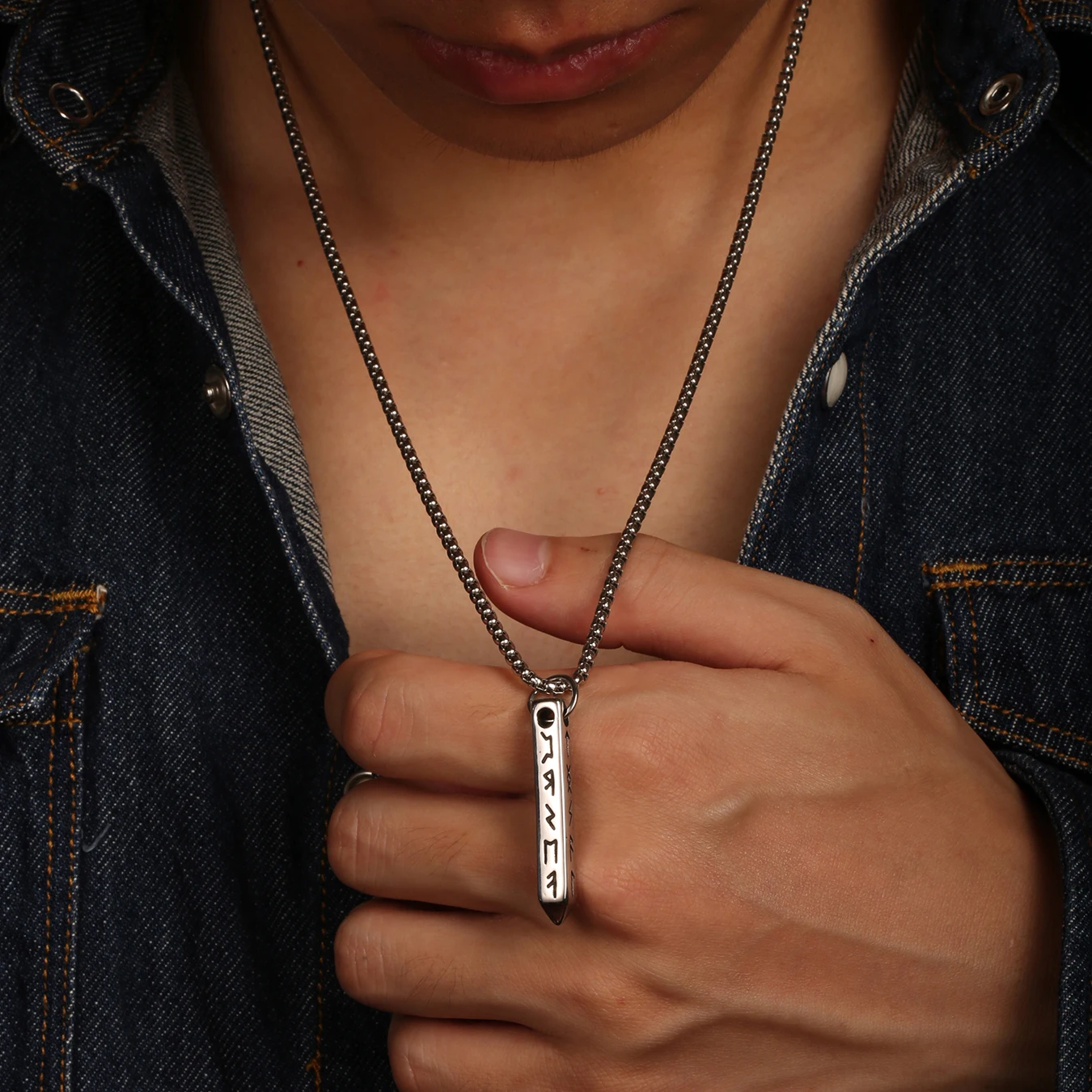Stainless Steel Male Viking Necklaces for Man Rune Pendant Necklace Man Vikings Accessories Collar Hombre Fathers Day Gifts