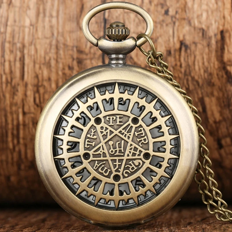 

New Fashion Retro Five-pointed Star Compass Dial Quartz Pocket Watch Analog Pendant Necklace Chain Clock Birthday Gifts