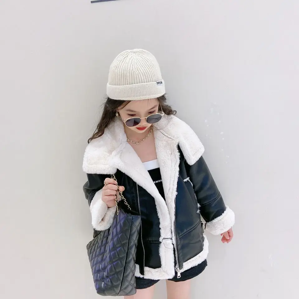 2024 New Baby Girls Jacket Autumn Winter Thick Warm Faux Fur Coat for Girls Outwear Fashion Cute Plush Children Clothing TY79