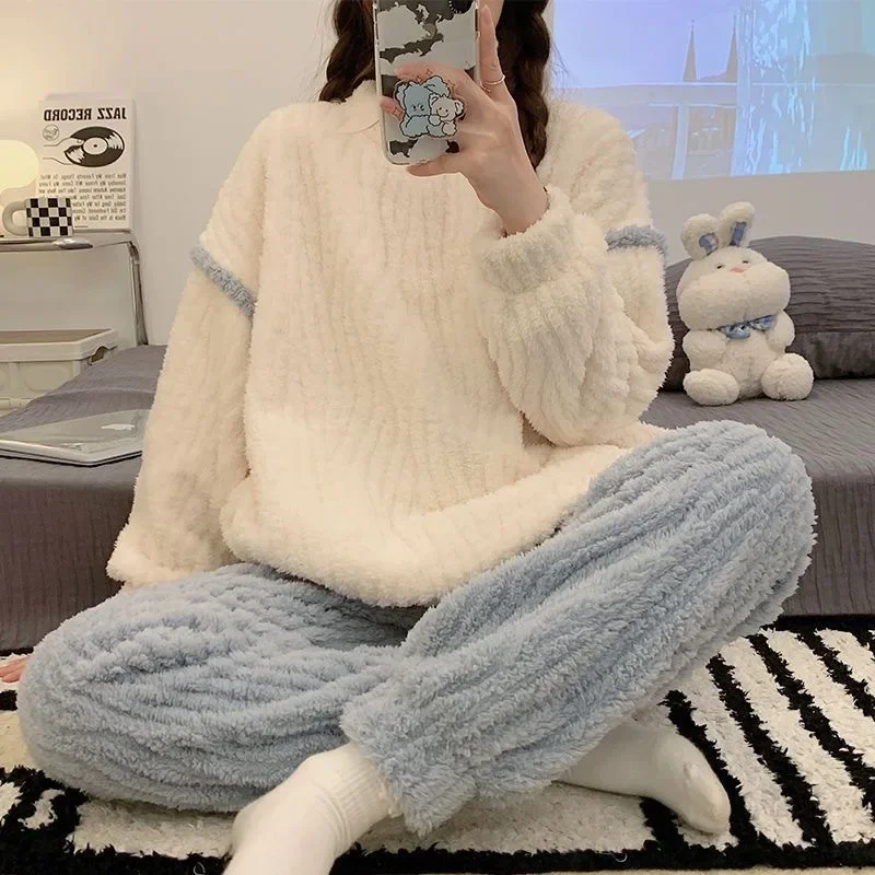 

Winter Women's Fleece-lined Pajama Set Thickened Long Sleeve Warm Home Clothes Bedroom Decorations Velvet Thermal Underwear