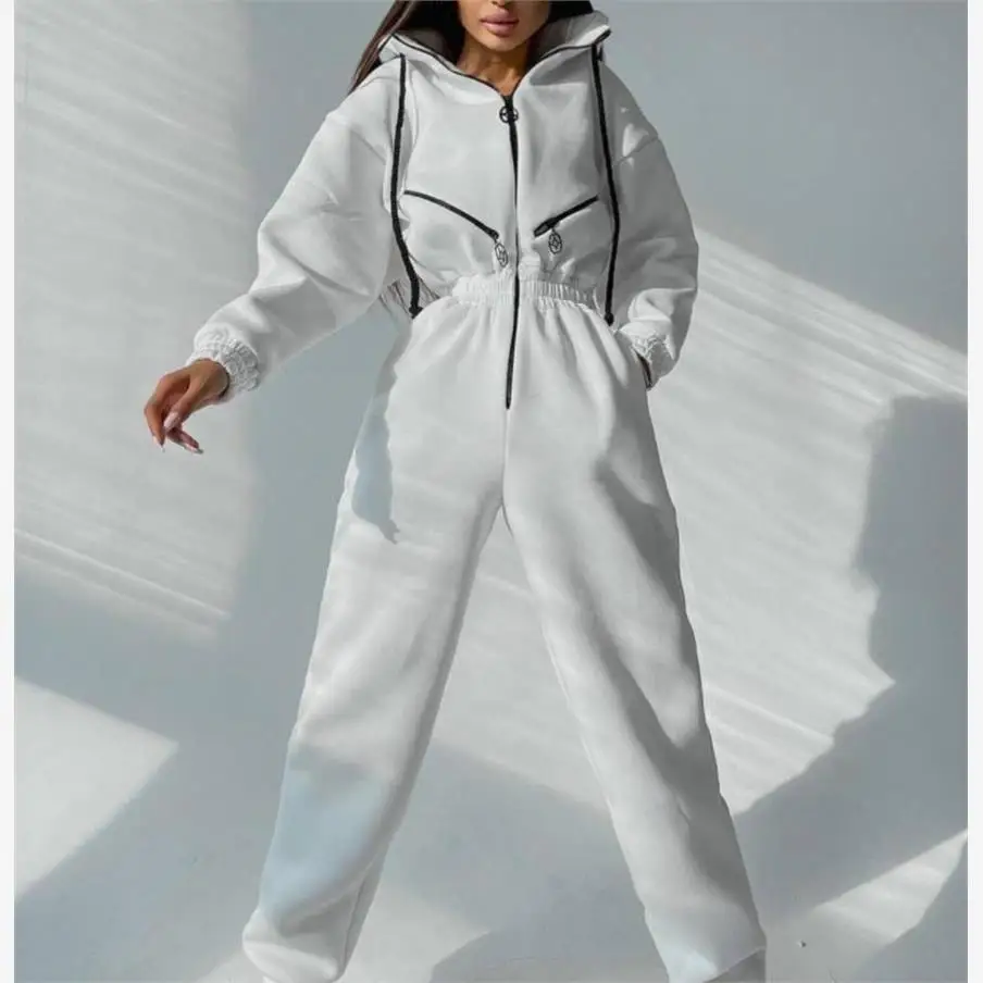 Damski kombinezon uliczny, ogrodniczki, zdobione diamentami, średni stan, długie spodnie, regularny krój, cienka kolekcja zimowa.