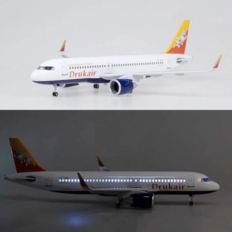 

47CM 1/80 Scale Airbus Airplane Living Room Decoration A320 NEO Drukair Airlines Model Light With Wheel Landing Gear Diecast