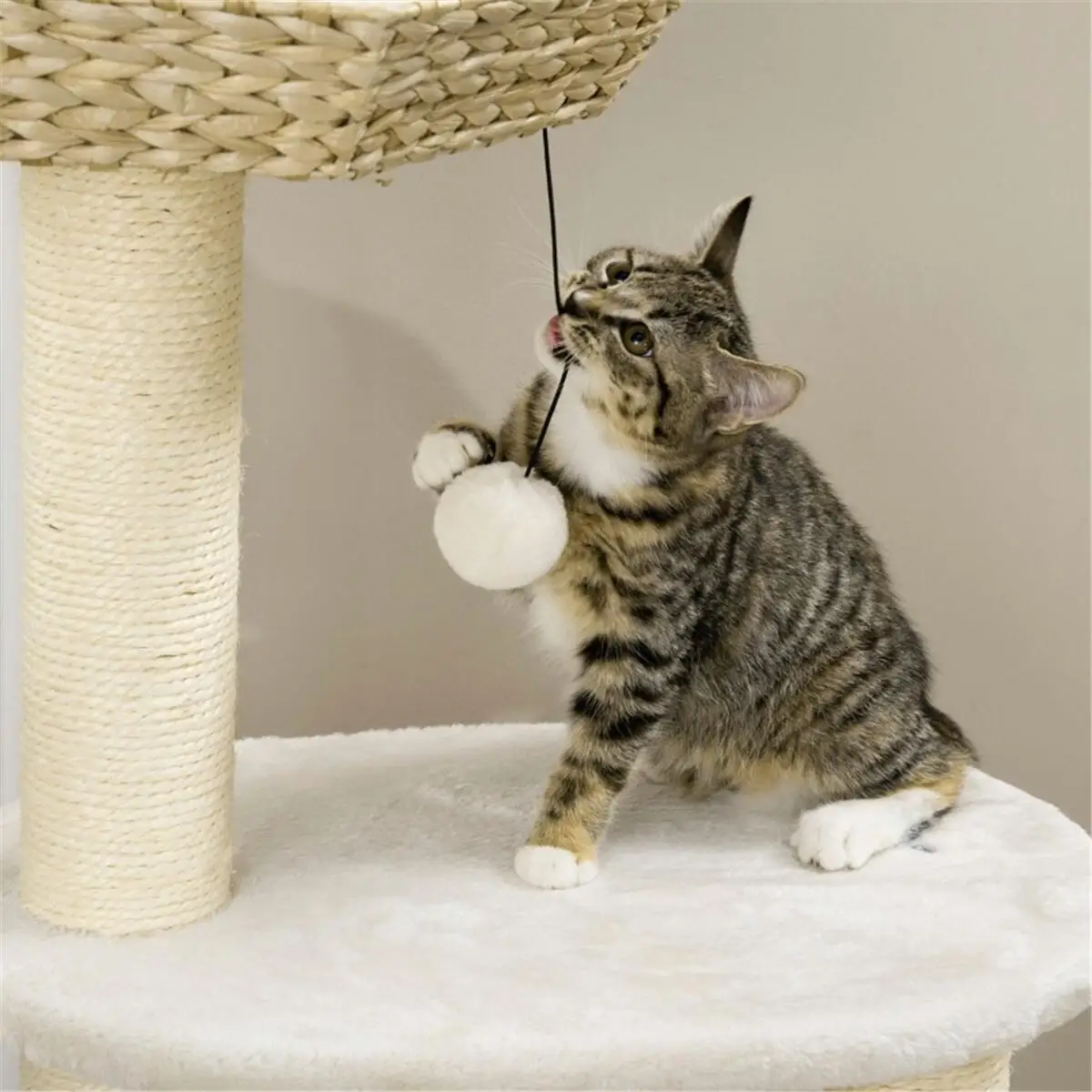 Deluxe Cat Tree Tower with Multi-Level Design, Scratching Posts & Cozy Hideouts for Your Feline Friend