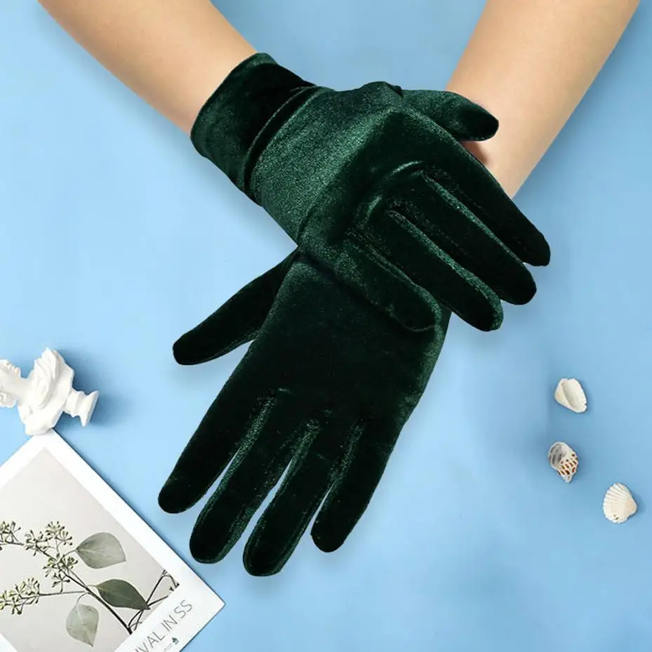 1 Pair Short Opera Velvet Gloves For Women Flapper Stretchy Wrist Length Banquet Gloves Tea Party Halloween Costume Gloves