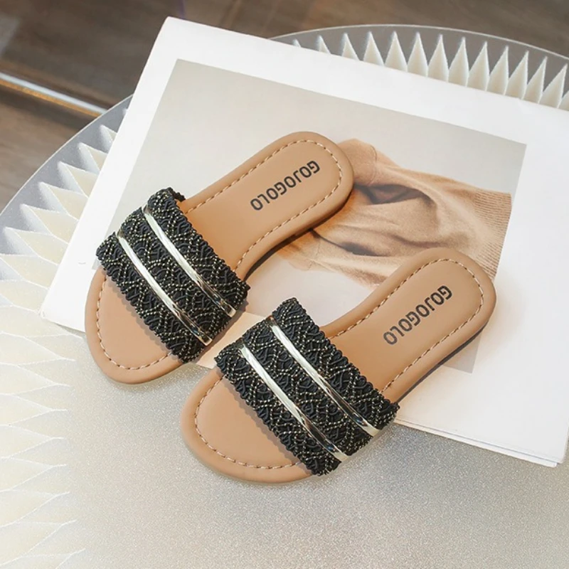 

Туфли Fashion Girls Shoes 2026 Summer New Kids Sandals Simple Versatile Girls' Slippers Comfort Anti Slip Child Flat Beach Shoes