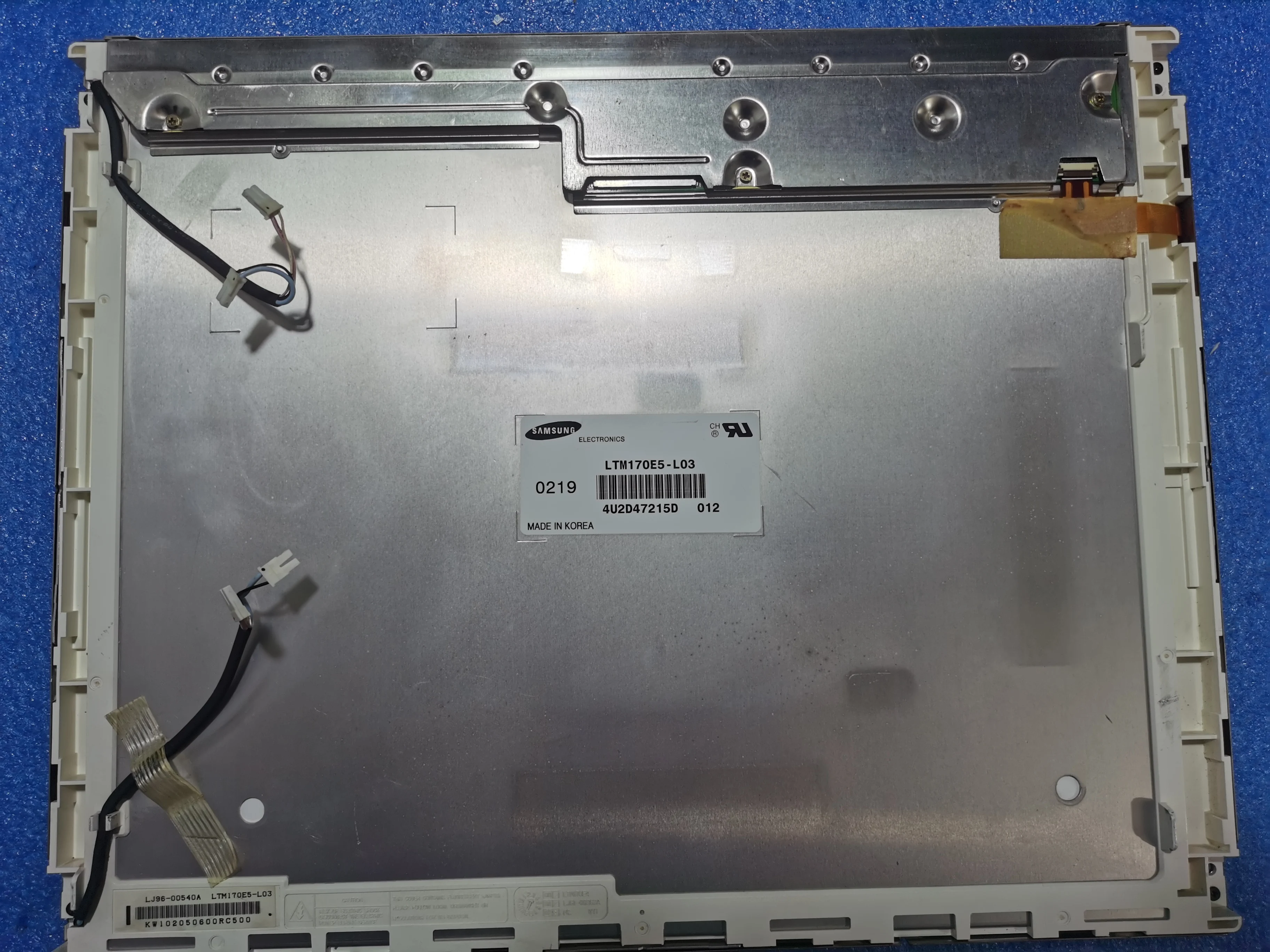 

LTM170E5-L03 Original 17 inch industrial screen in stock LTM170E8-L01 LTM170E8-L02 LTM170EP01