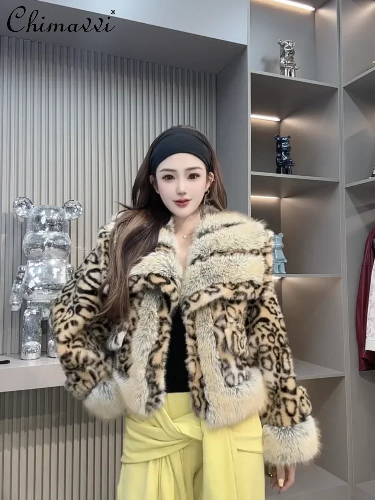 Winterkleid ung neue europäische Nerz jacken Damenmode kurzer Schal kragen Simulation Nerz Haar Leoparden muster Kunst pelzmantel