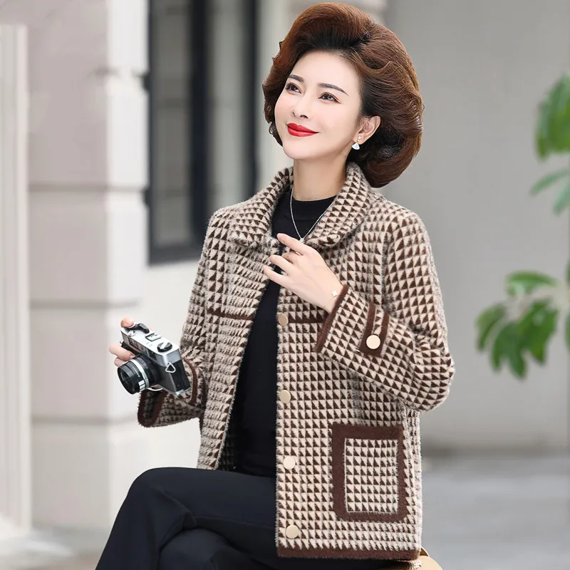 

Mother Winter Jacket 2022 High Quality Short Imitation Mink Velvet Grid Wool Coat Middle-aged Women Thick Warm Woolen Coat 5XL