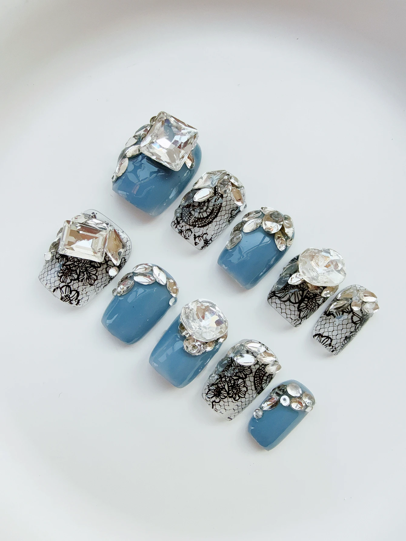 10pcs high-end Blue is full of diamonds handmade fake nails, Light luxury short blue tie full drill nail decorative patch
