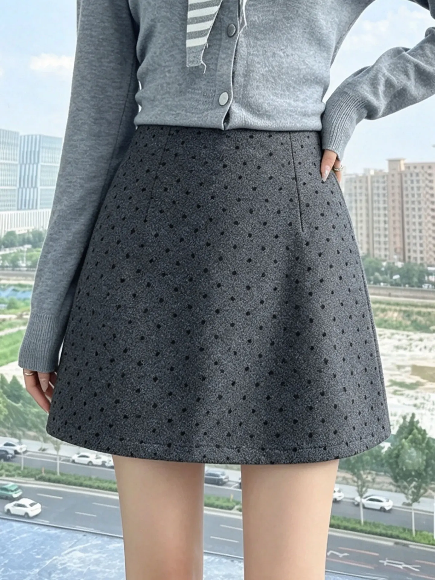 High Waist Flocking Velvet Polka Dot Woolen  Skirt Women's Autumn Slimming A-Line Bodycon Short Skirt Commute Korean Style