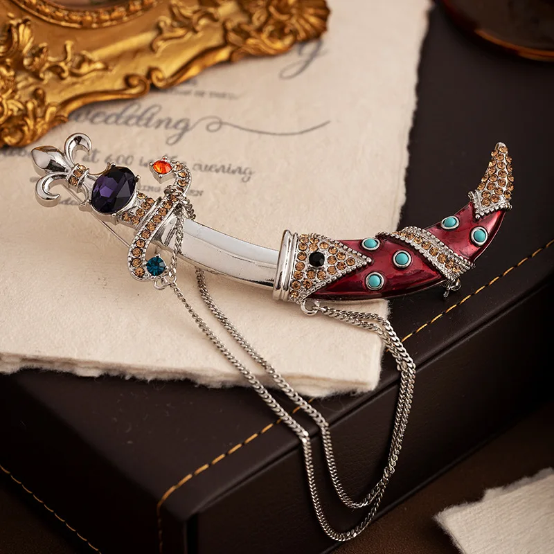 Men Vintage Brooch Women Creative Court-style Scimitar Corsage Luxury Niche Accessories Suit and Bag Best Jewelry Gift