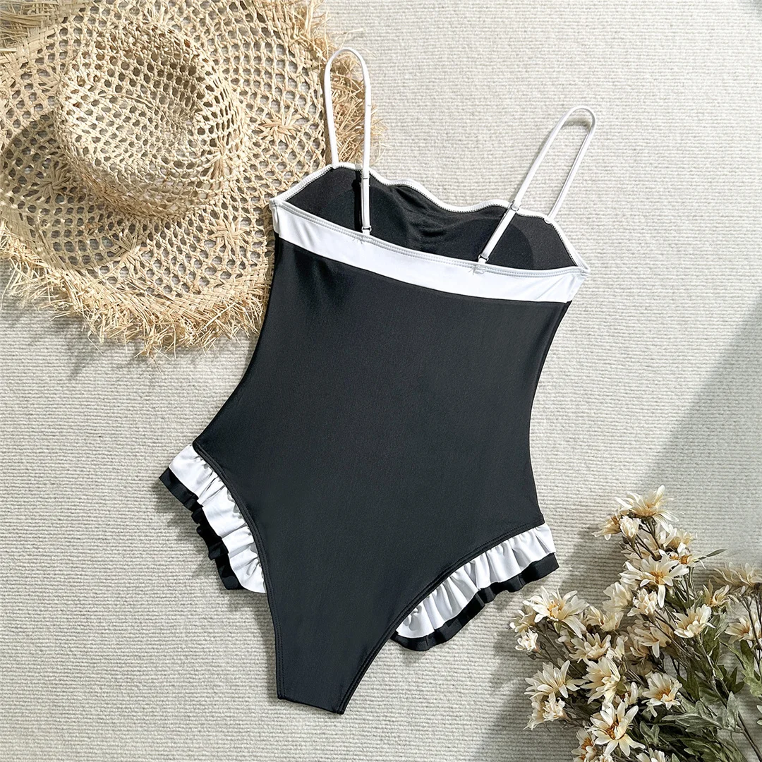 Rüschenbesetzter, einteiliger Badeanzug mit Raffungen, Damen-Badebekleidung, Monokini, hoher Beinausschnitt, gepolsterter Badeanzug, Badebekleidung, Modell V7414. – Detail 8
