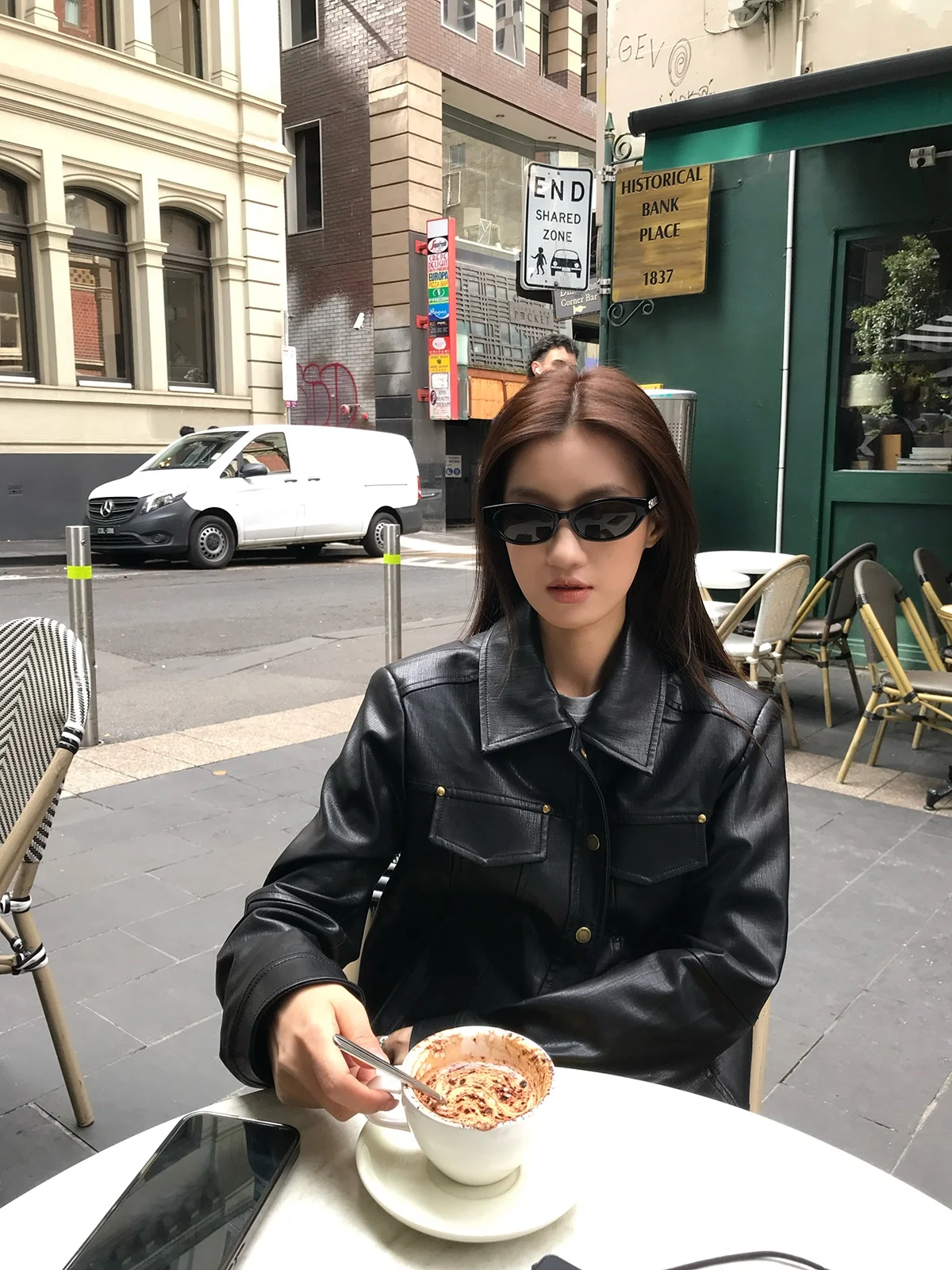 Jaqueta Feminina Retrô Slim Fit de Couro PU, Elegante e Versátil, Estilo Curto, Xianai No Spice, Manga Longa com Botões