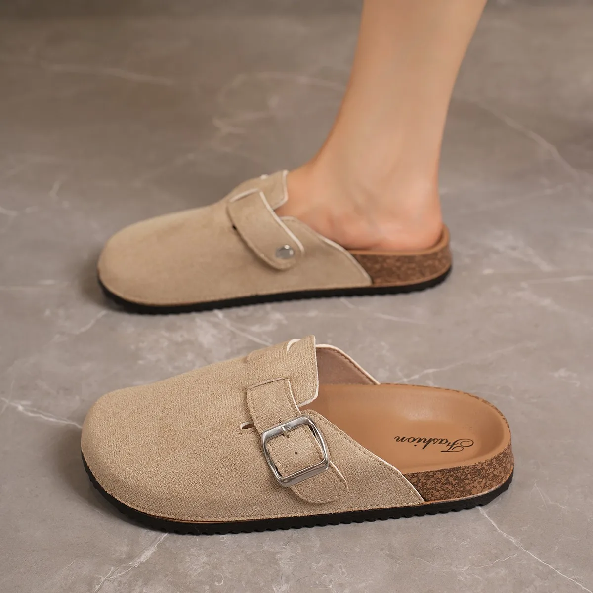 Women's Spring Autumn Cork Clogs Shoes Flat Closed Toe Thick Soled Slippers for Women Outdoor Casual Women's Flat Slippers