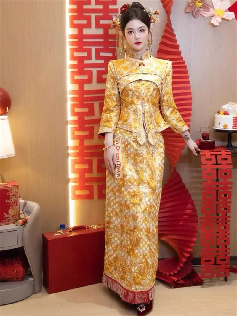 خمر الذهب الرسمي العروس فتاة بلايز + تنورة رائع في OrientTown فستان الزفاف قوانغدونغ التطريز الملابس التقليدية TP048