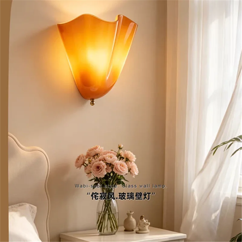 Retro Vintage Murano Glass Wall Sconce Burgundy Tulip Shape LED E14 Wall Lamp for Bedroom Living Room Home Decor