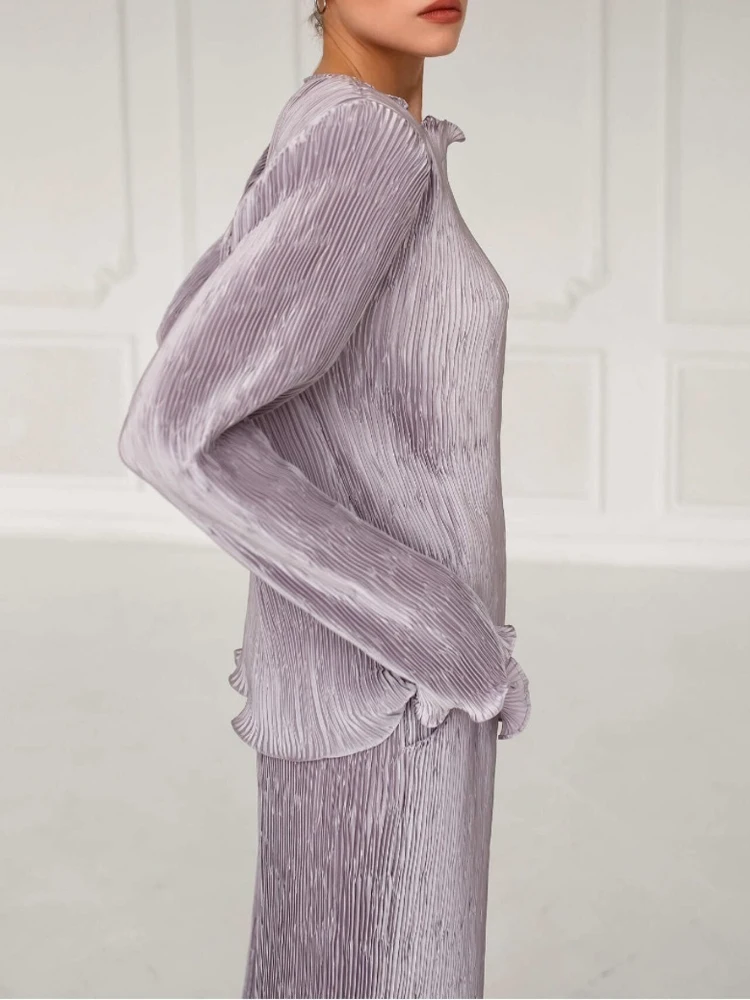 Conjunto de traje cómodo de color sólido con diseño arrugado, conjunto diario para el hogar, top y pantalones de manga larga con cuello redondo, conjunto de dos piezas