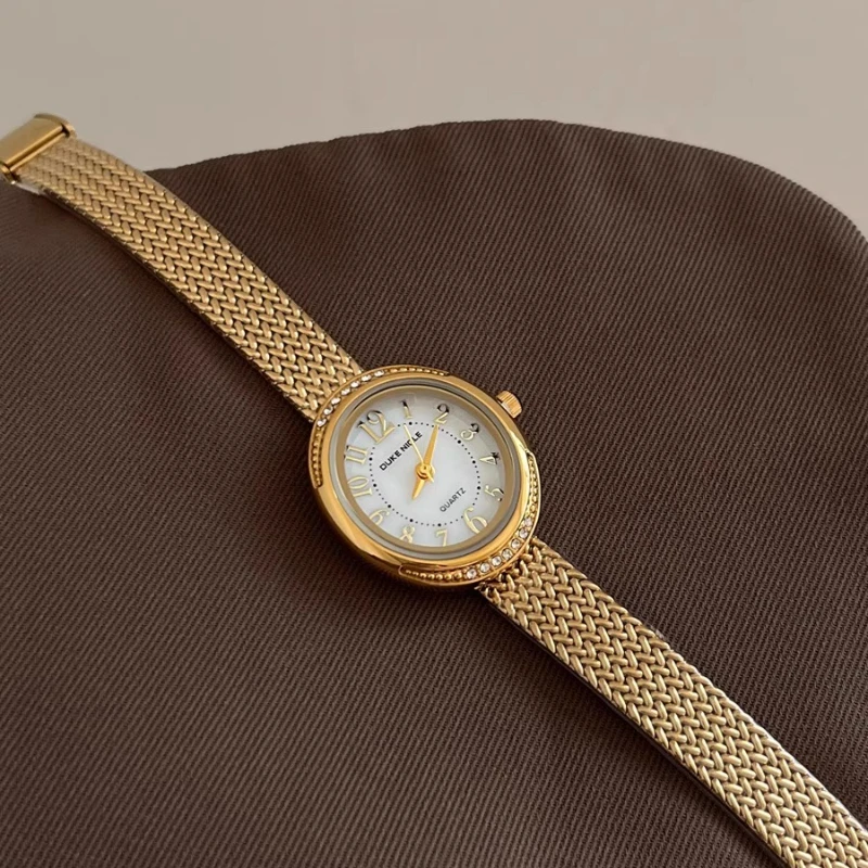 Classic Trend Ladies Watch Elegant Simple Retro Student 2025 Waterproof Quartz Watch Birthday Gift