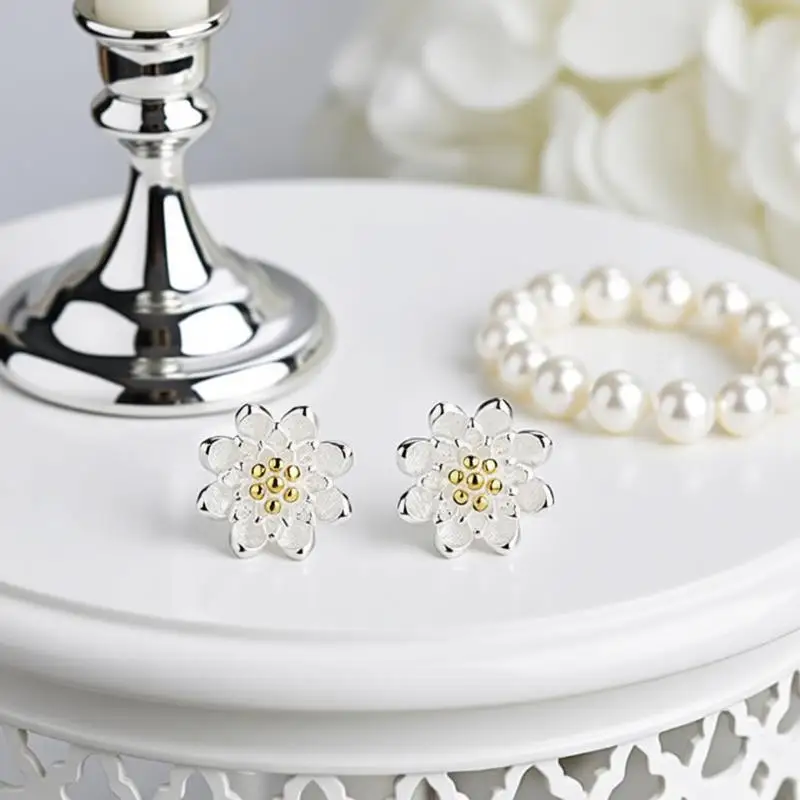 Elegant 925 Sterling Silver Lotus Flower Stud Earrings for Women Girls Engagement Party Fashion Jewelry Gifts Accessory