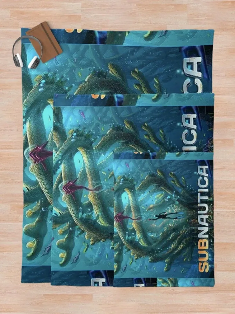 Manta peluda SUBNAUTICAThrow