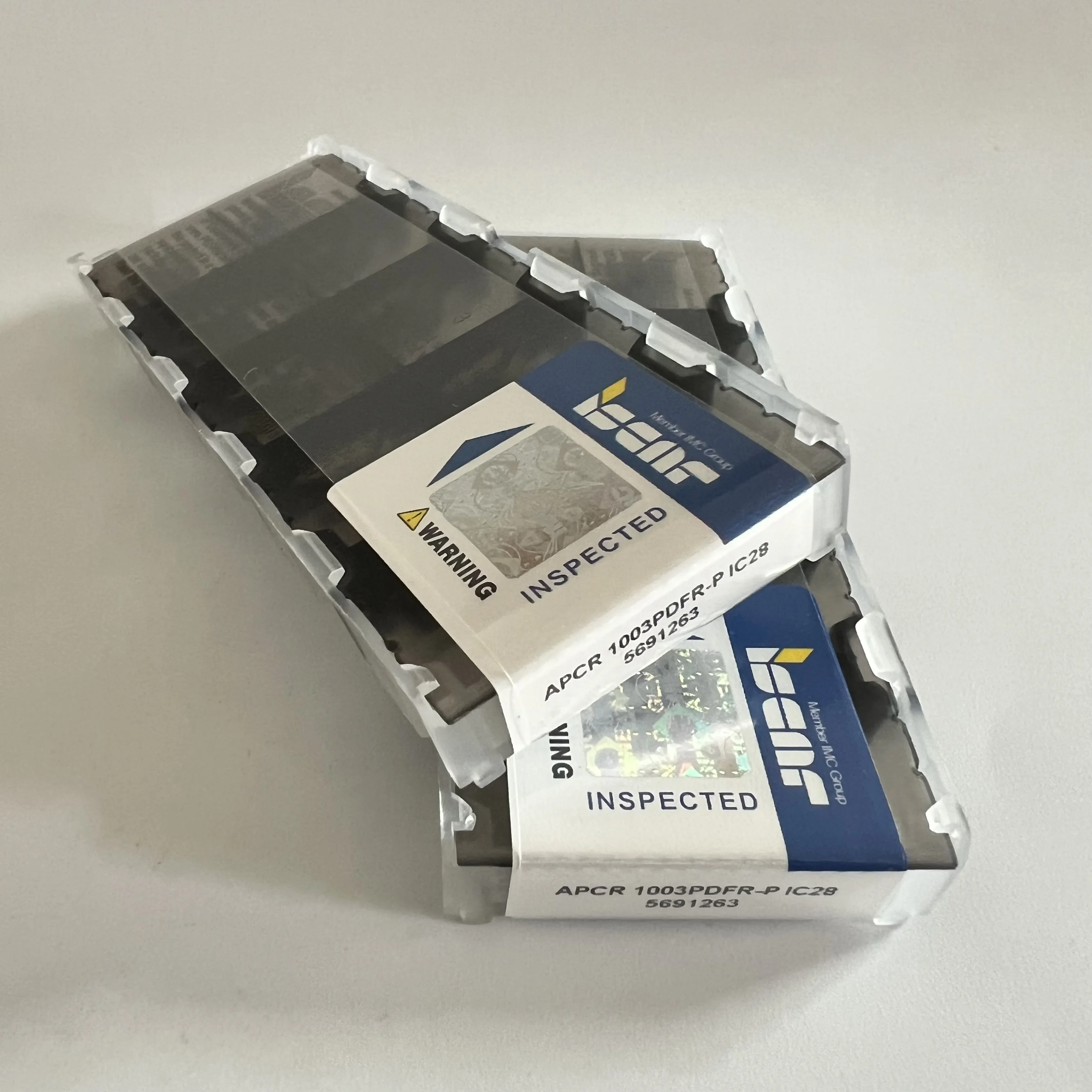 

Hard alloy cutting blades APCR1003PDFR-P IC28