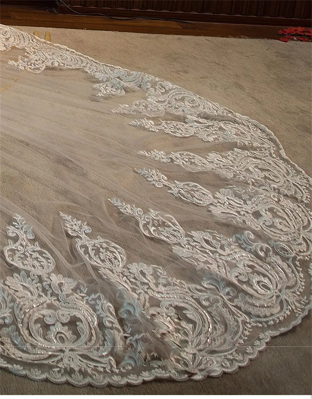 250-300 CM Lace Florals Edge Wedding Veils for Brides White Cathedral Length Bridal with Comb Bridal Veils akcesoria ślubne