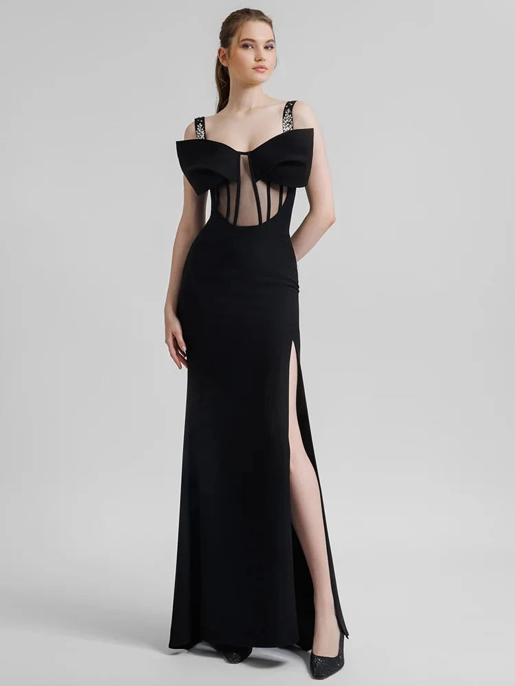 Rhinestones ลูกปัดชุดยาวสีดําสปาเก็ตตี้สายรัดโบว์ดูผ่านตาข่าย Boned Corset เอวสูงด้านข้างชุดปาร์ตี้