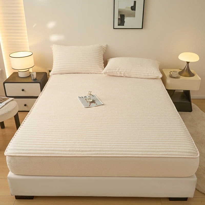 Imitation Rabbit Plush Winter Fitted Bed Sheet Set with 2 Pillowcase Deep Pocket Thickened Warm Velvet Mattress Protector Cover