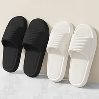 Summer Slippers For Women Men Soft Lightweight Indoor Home Slides Cloud Slipper Men Flat Sandals Beach Shoes Man Male Flip Flops 5
