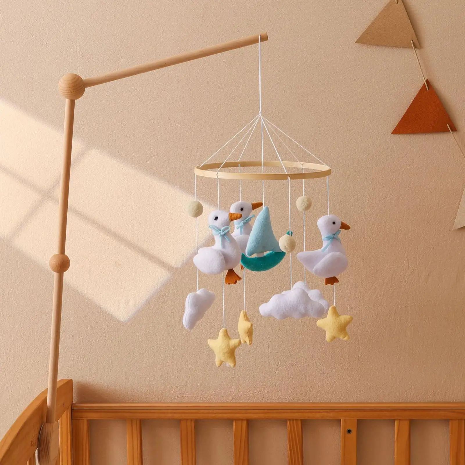 mobile-per-culla-in-feltro-a-forma-di-anatra-decorazione-rilassante-per-la-cameretta-mobile-da-gioco-per-culla-per-dormire-per-bambini-bambine-cameretta-sala-giochi-casa-auto