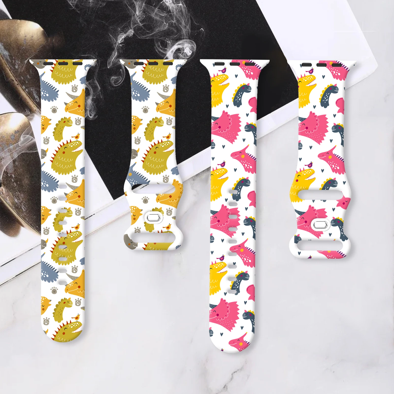 カラフルな恐竜シリーズプリントストラップ Apple Watch 11 10 9 用シリコンバンド交換可能なブレスレット iWatch 46/44/42mm ウォッチバンド用