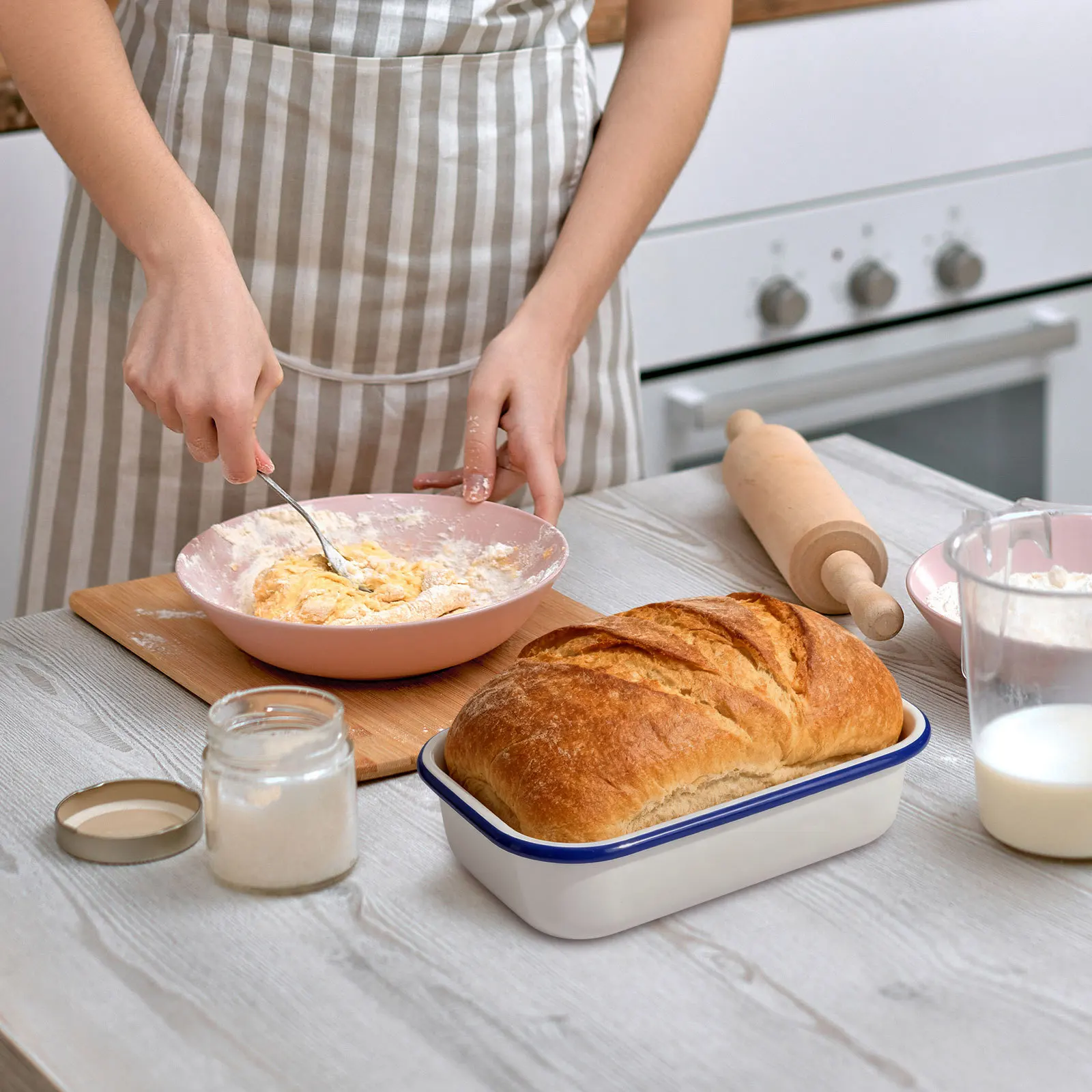 

Heat-Resistant Enamel Baking Tray Multifunctional Non-Stick for Family Restaurant Use Cooking Baking Storage Fruit Bread Food