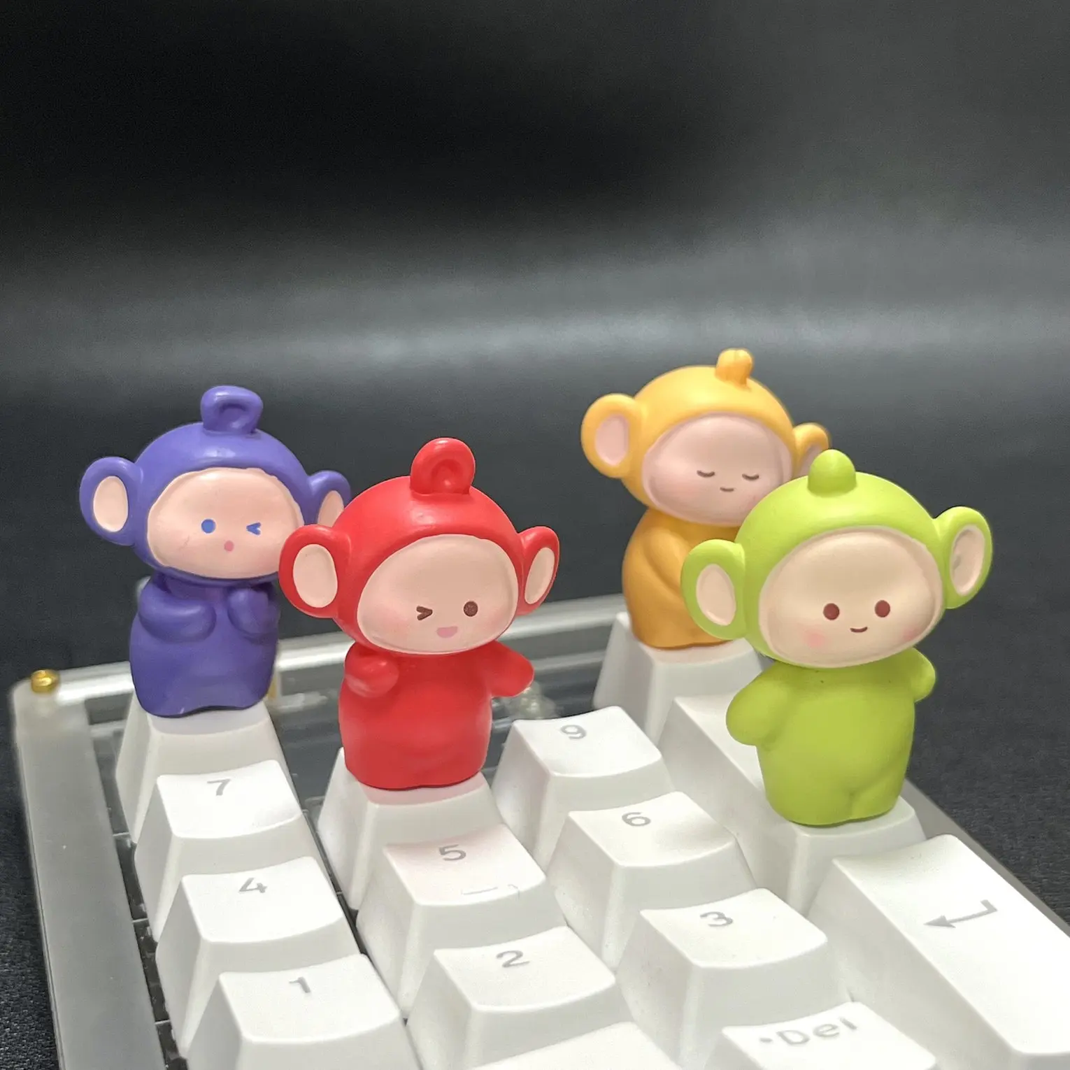 Creative Adorable Baby Healing Resin Keycap Mechanical Keyboard Cross Axis Single Keycap