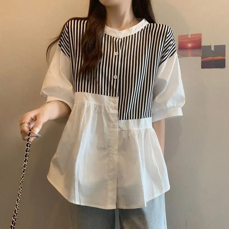 

Женская летняя свободная рубашка в корейском стиле с коротким рукавом, в полоску, с асимметричным кроем, скрывающая живот, утягивающая, базовый топ