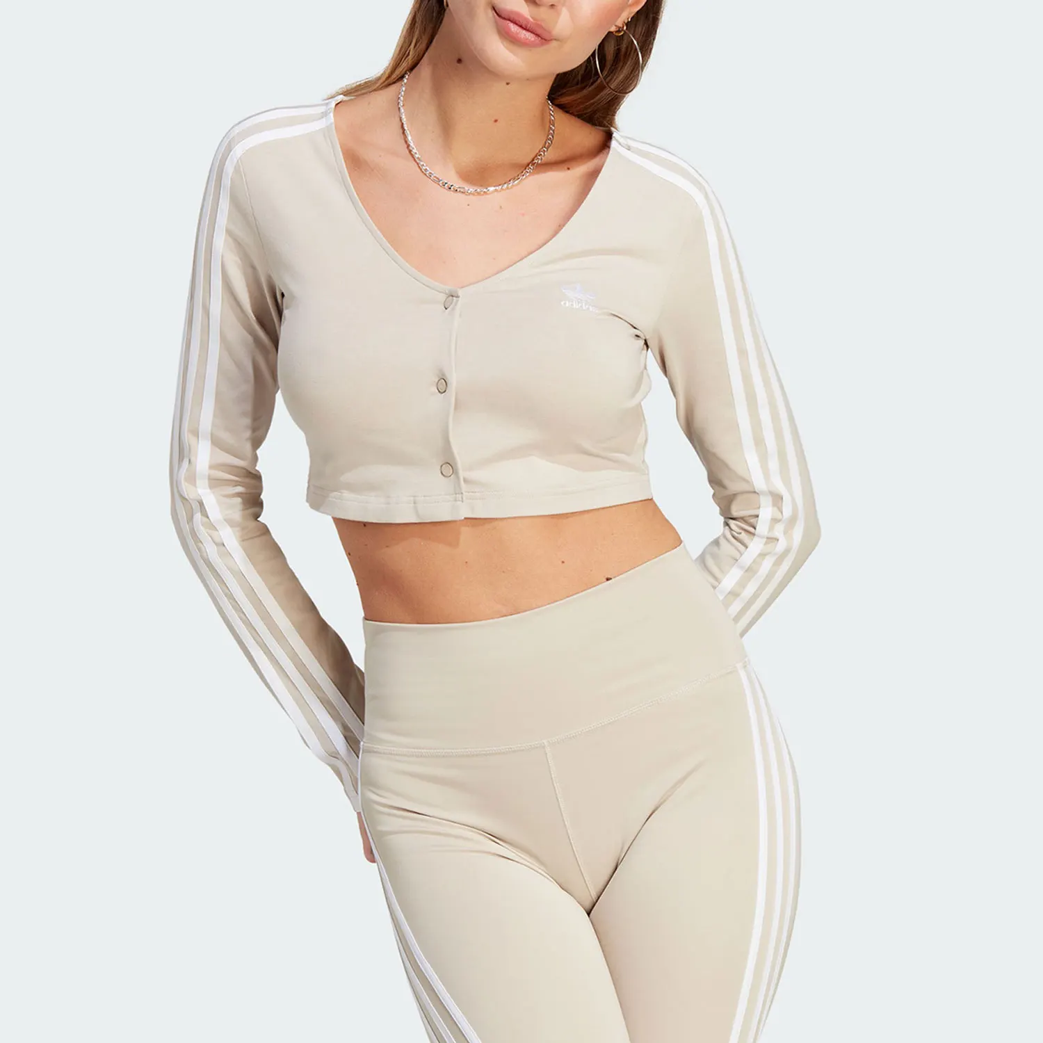 

Adidas Official Genuine Product Women's Short Button Front Long Sleeve Cardigan II0708