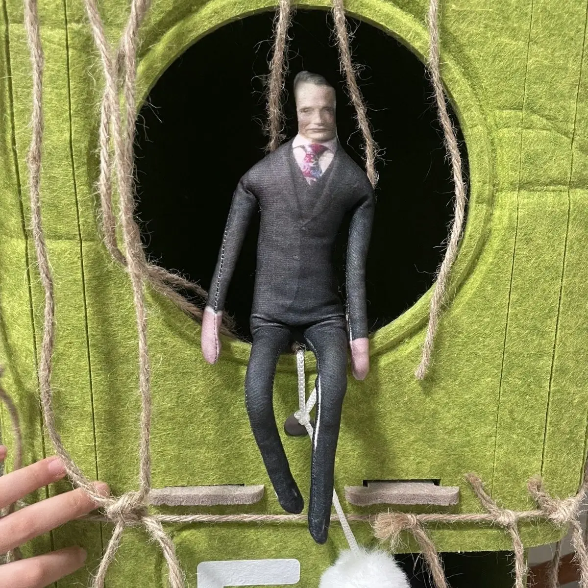 Hannibal Lecter Mads Mikkelsen Cosplay Plüschpuppe Beidseitig Wendbare Gesichter Abstrakte Figur Lustiges Humorvolles Geschenk für Fans – Detail 4