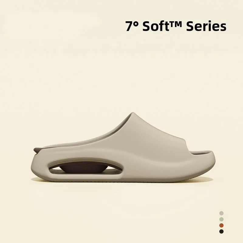 Outdoor Men's Slippers Summer 2026 Anti-Slip Thick Bottom Casual Couple Slippers Comfortable Wearing EVA Material