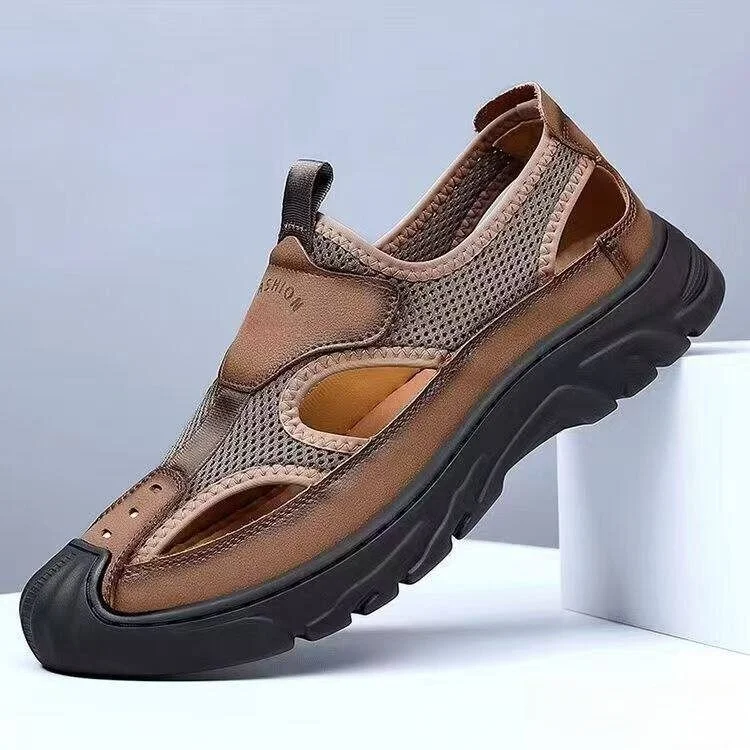 Casual Breathable Sandals Slip-On Driving Shoes Outdoor Leisure Beach Shoes Summer Anti-Slip Hollow Mesh Cloth Head Cover San...