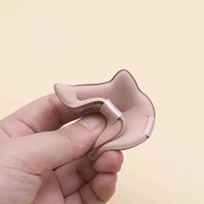 ฟองน้ำแต่งหน้ารูปแมวน่ารัก นุ่ม ใช้ได้ทั้งแบบเปียกและแบบแห้ง ปราศจากน้ำหอม - เนื้อสัมผัสเรียบเนียน ดีไซน์สนุกสนาน