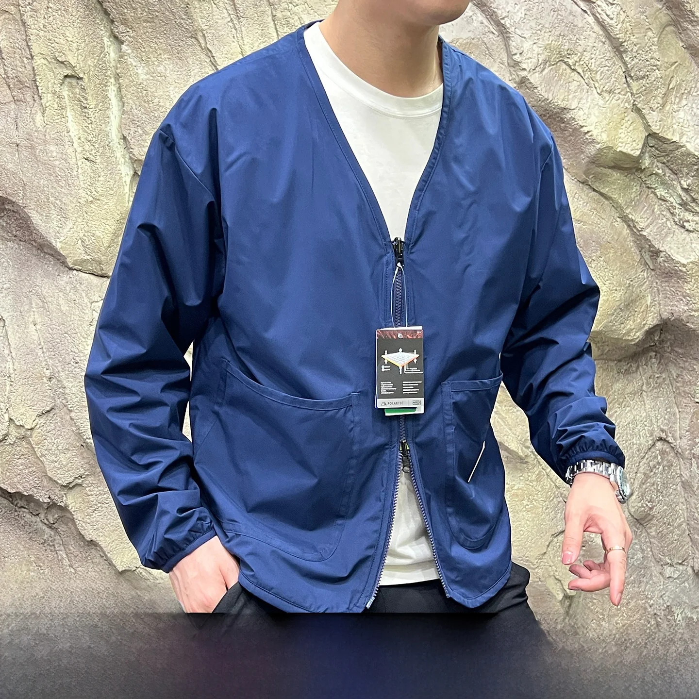 

Double-Sided Wear V-Neck Waterproof Outerwear for Men And Women Autumn Business Series Standard Fit Long Sleeve Casual Style